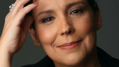 Ana Beatriz Nogueira luta contra doença rara e esclarece estado de saúde