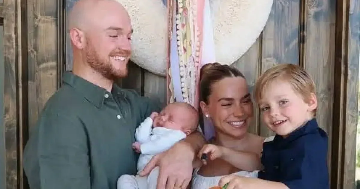 Após perder o filho, atitude de influenciadora com bebê gera debate