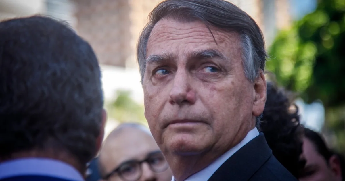 Bolsonaro recorre ao STF e pede a Moraes liberação de visitas políticas