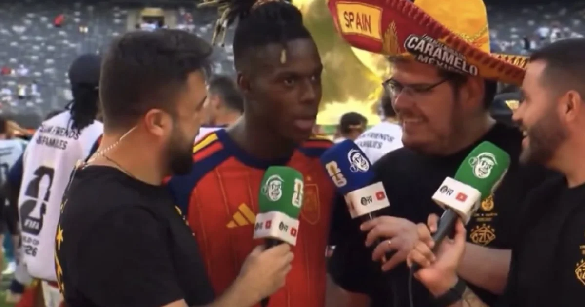 Campeã da Copa do Mundo, atacante da Espanha comenta sobre Neymar