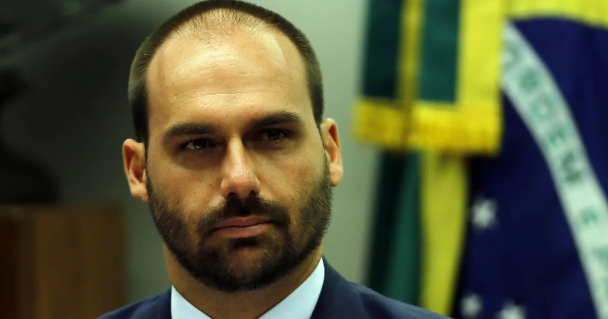 Eduardo diz que citou Moraes em processo para conseguir green card