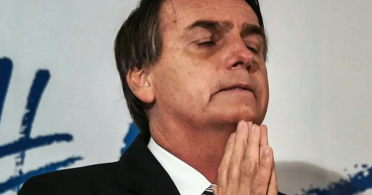 Equipe médica atualiza estado de saúde de Bolsonaro após crise de soluços prolongada