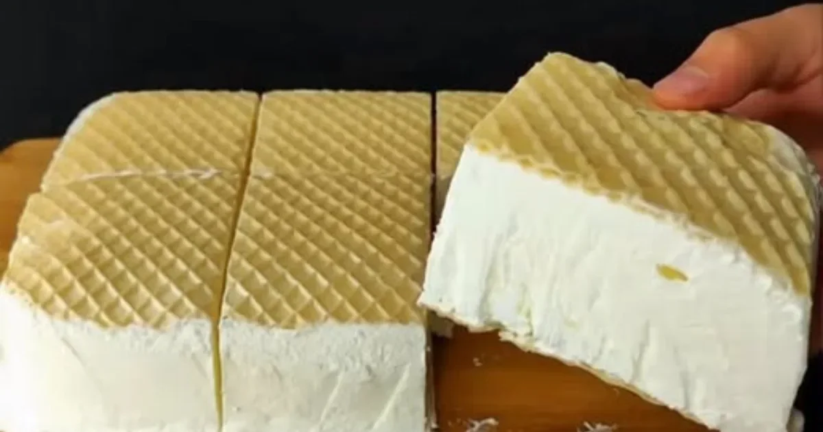 Fiz essa sobremesa uma vez e virou tradição aqui em casa: cremosa, geladinha e fácil demais de preparar!
