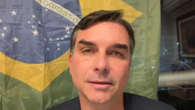 Flávio agradece OAB por ofício pedindo liberação de visita a Bolsonaro