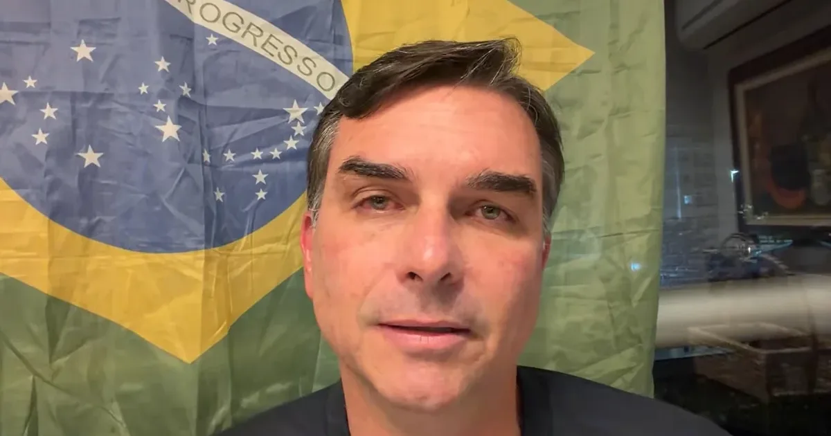 Flávio agradece OAB por ofício pedindo liberação de visita a Bolsonaro