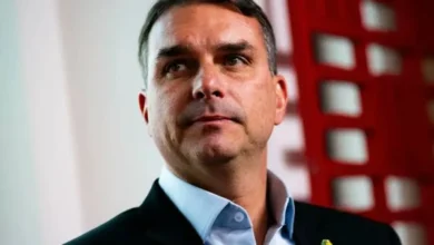 Flávio quer manter distanciamento de Valdemar para não afetar sua campanha