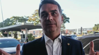 Flávio se tornou cúmplice de linchamento, diz site