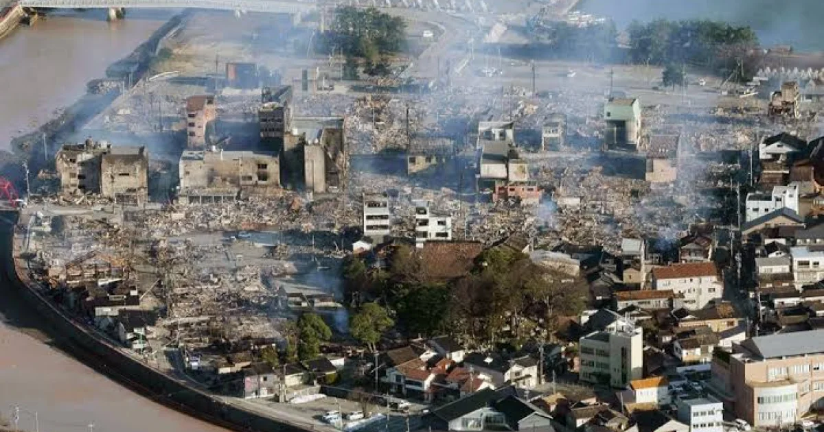 Forte terremoto causa enorme destruição e alerta de tsunami no sul do Japão