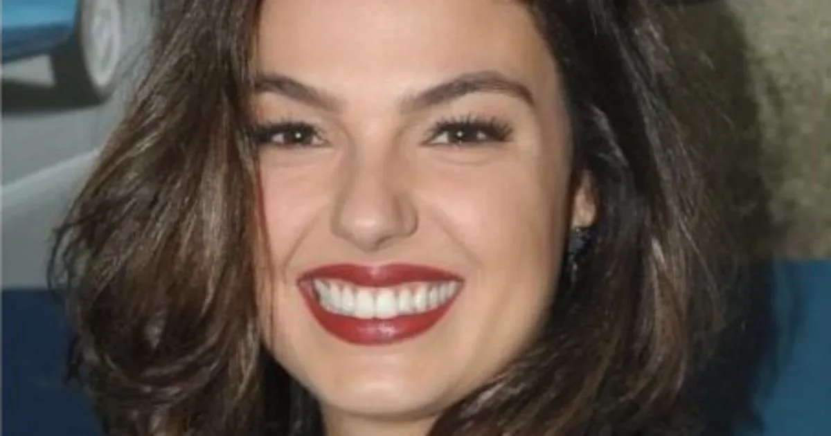 Grazi Massafera e Isis Valverde aparecem juntas em evento e surpreendem