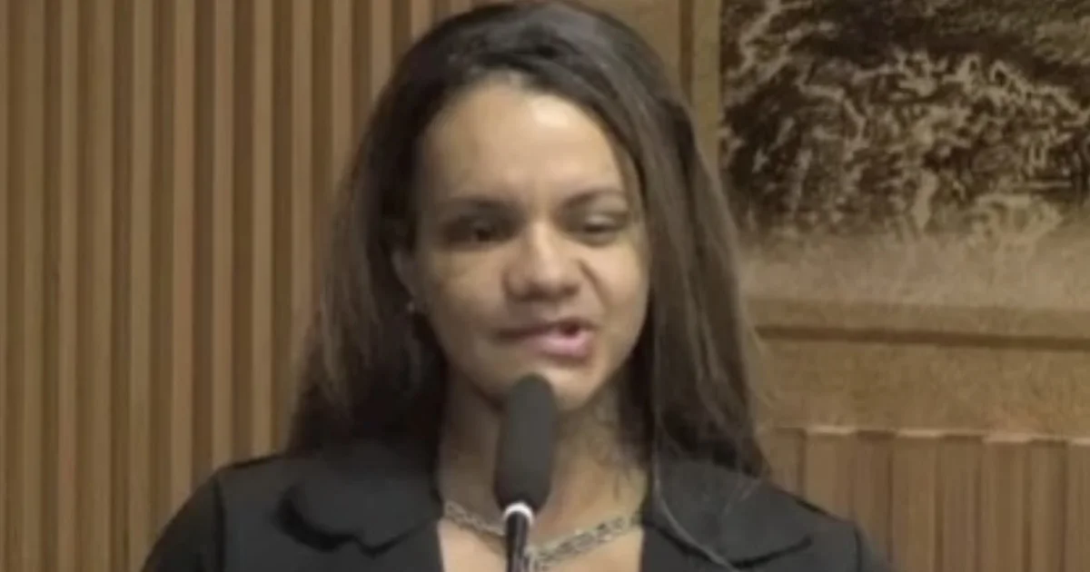 Juliana Soares: da sobrevivência à candidatura política