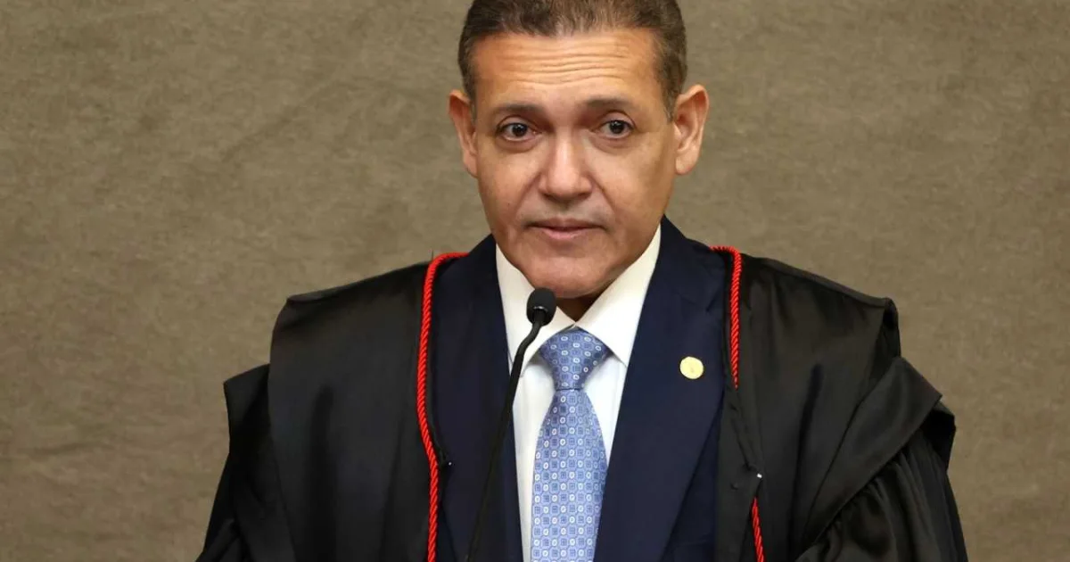 Kássio Nunes Marques se antecipa sobre IA de Bolsonaro em convenção e blinda Flávio: “é lícito”