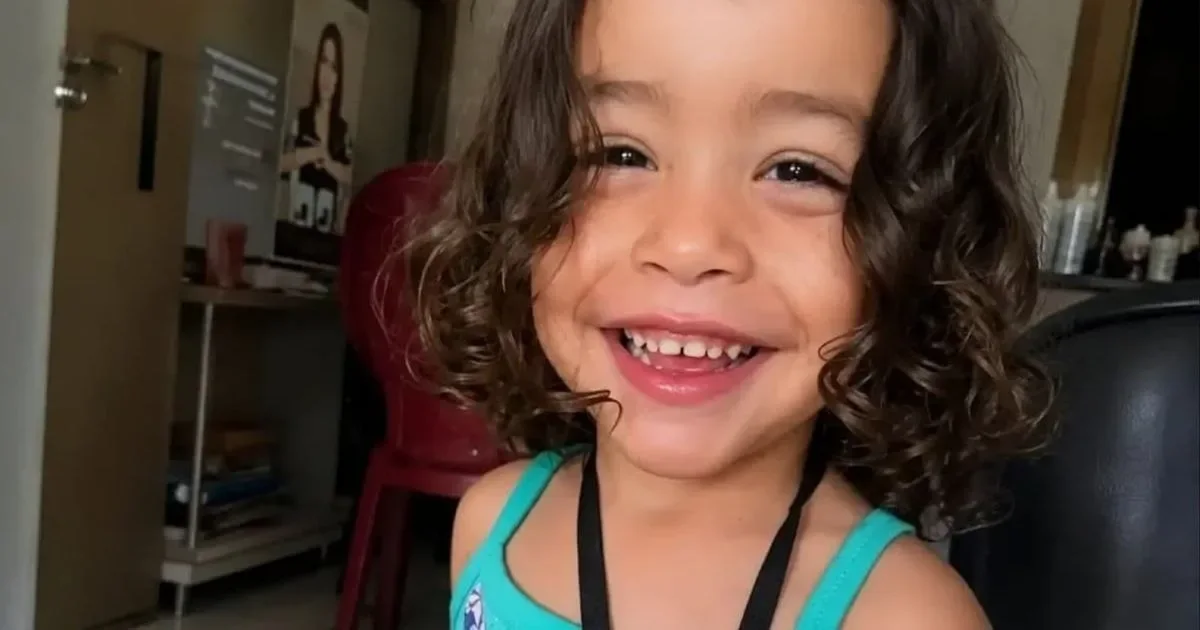 Menina de 2 anos tem morte investigada após suspeita de infestação de piolhos em Alagoas