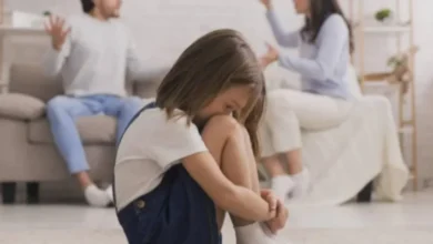 Mesmo sem entender as palavras, bebês sentem o peso das discussõe