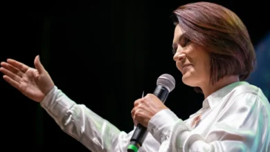 Michelle Bolsonaro sinaliza a aliados que vai ser candidata ao Senado