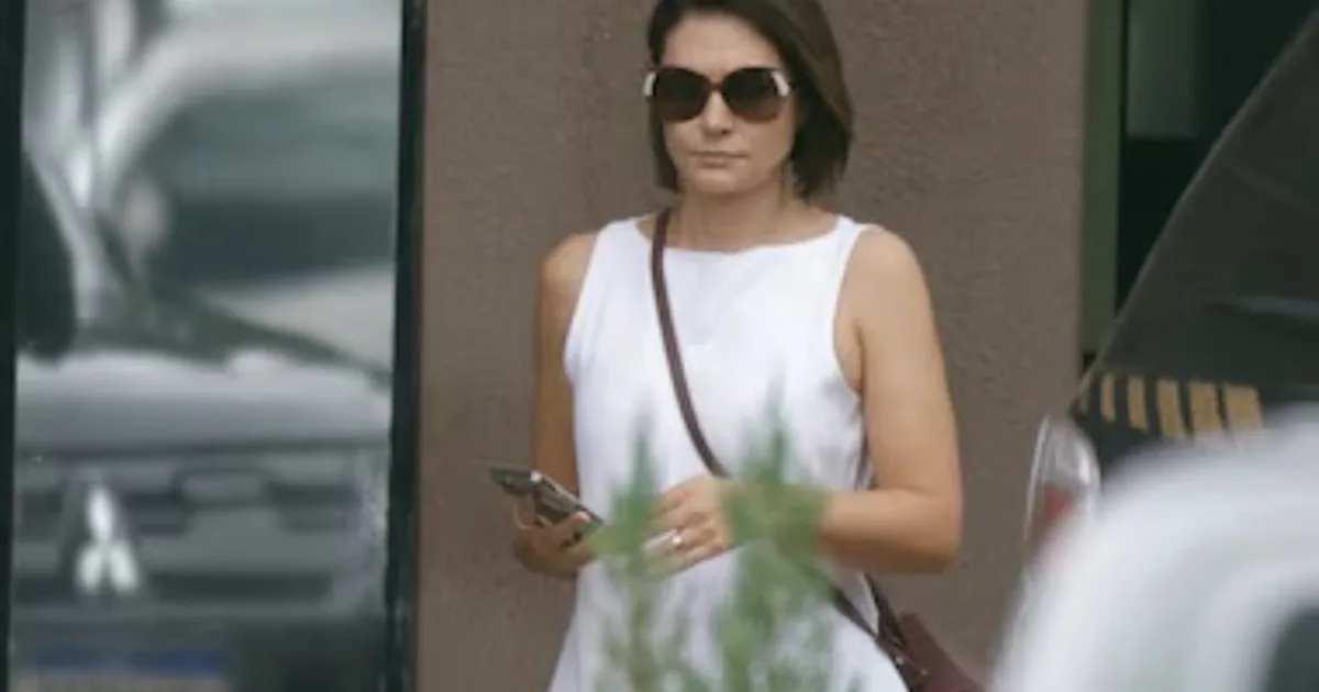Michelle Bolsonaro teme retorno de Jair à prisão após carta divulgada por Flávio, diz Metrópoles