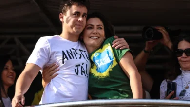 Michelle produziu vídeo contra Flávio Bolsonaro com ajuda de Nikolas Ferreira, diz jornalista