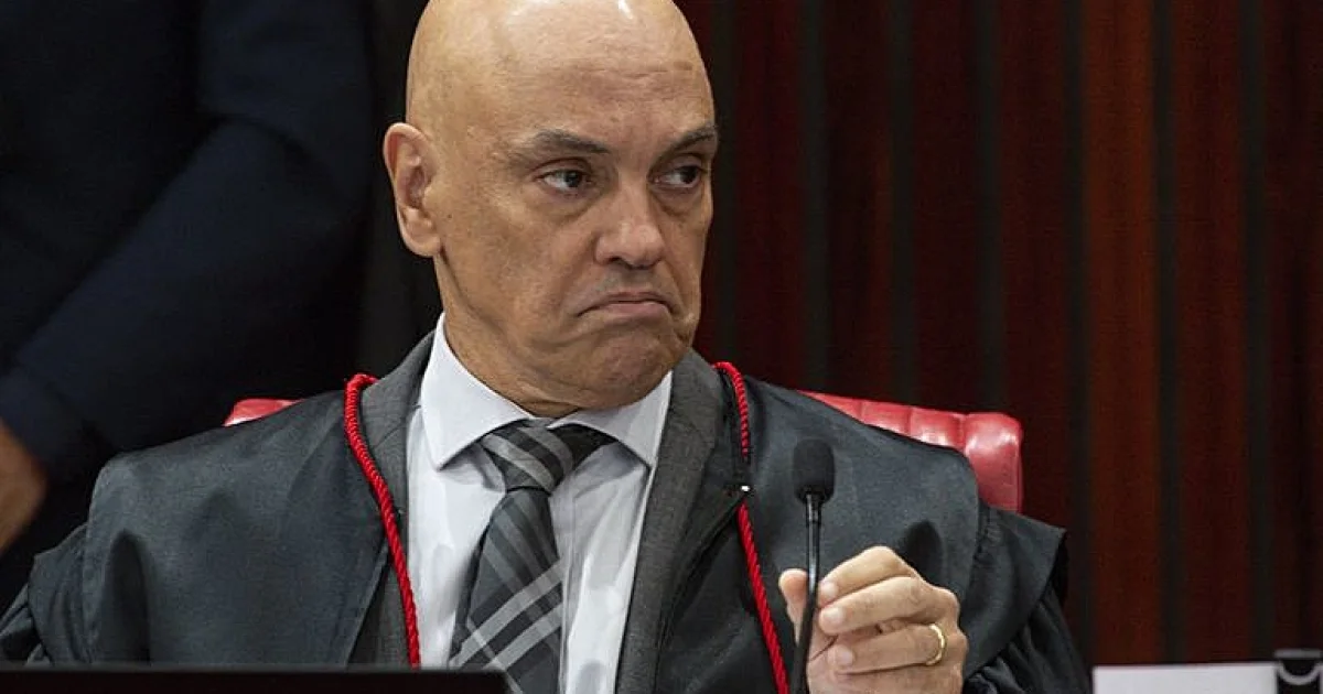 Moraes arquiva antiga investigação contra Bolsonaro