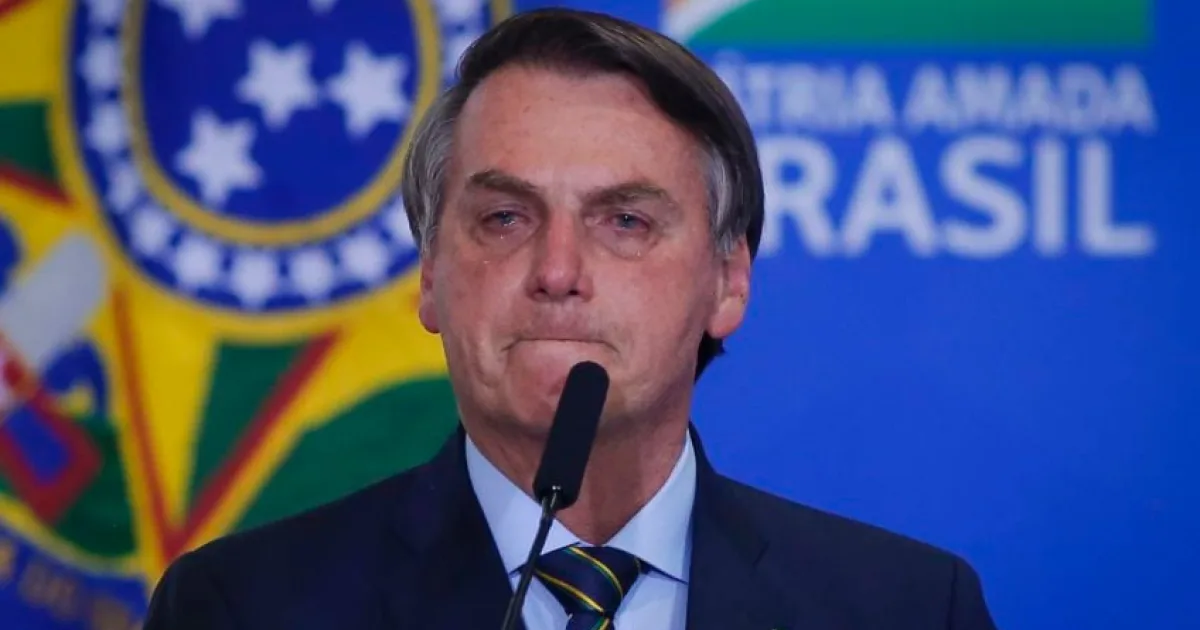 Moraes: Bolsonaro está proibido de usar redes, inclusive por terceiros