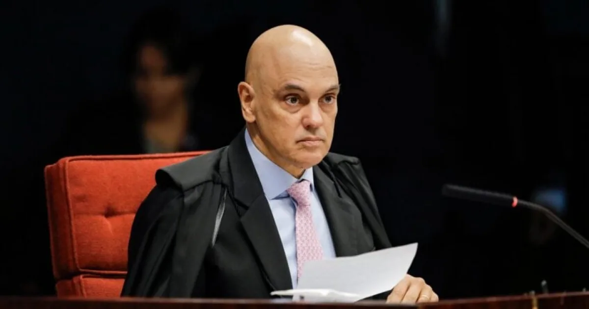 Moraes manda para PGR conclusão da PCDF sobre arma de Bolsonaro