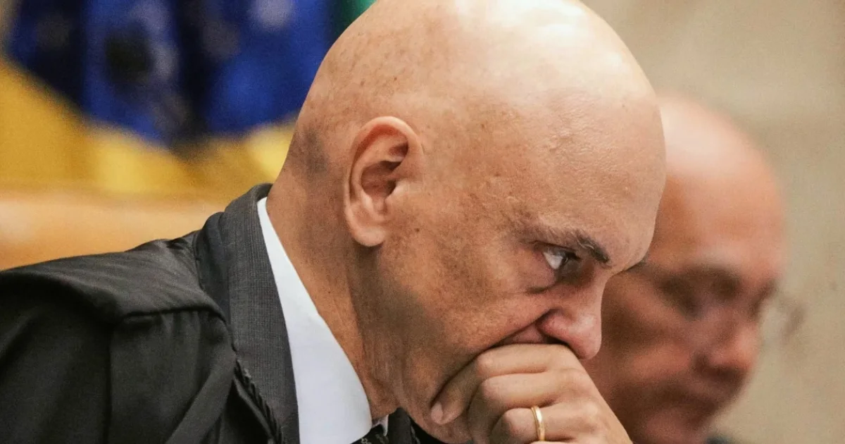 Moraes pode rever decisão que atingiu Flávio Bolsonaro