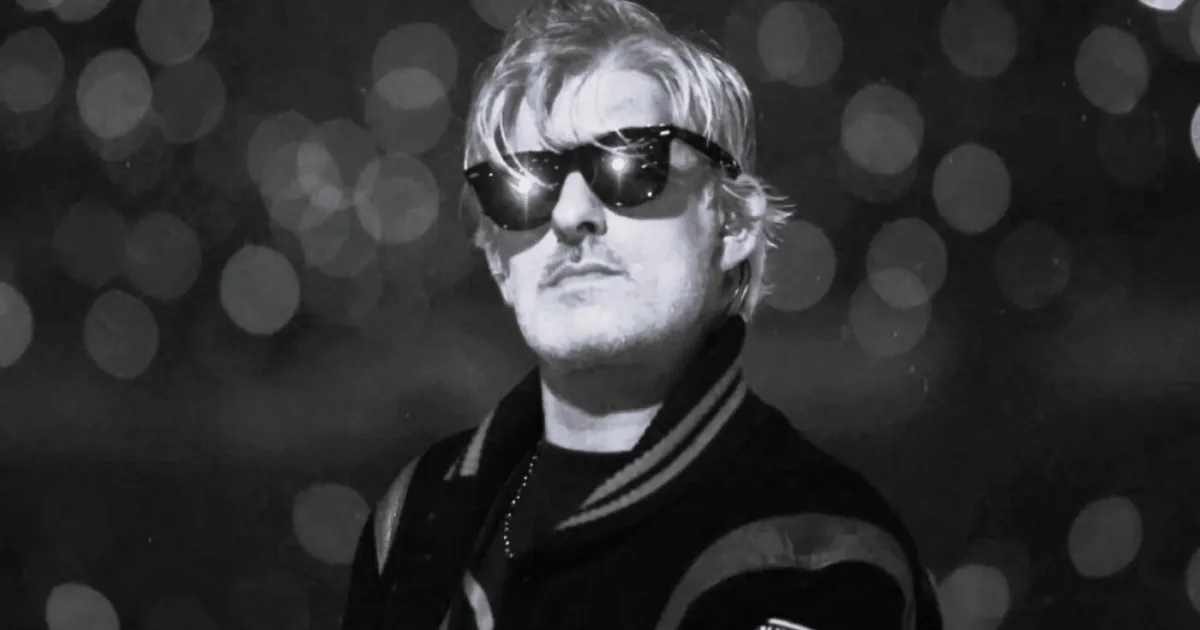 Morre DJ Kavinsky, autor de 'Nightcall', aos 50 anos