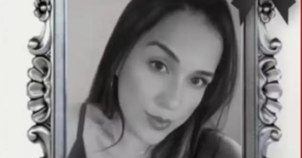 Mulher tenta salvar filho de 4 anos e o pior acontece