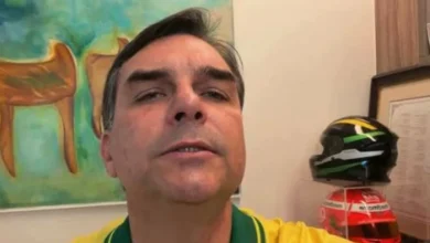 Novo cenário divulgado favorece Flávio na disputa com Lula