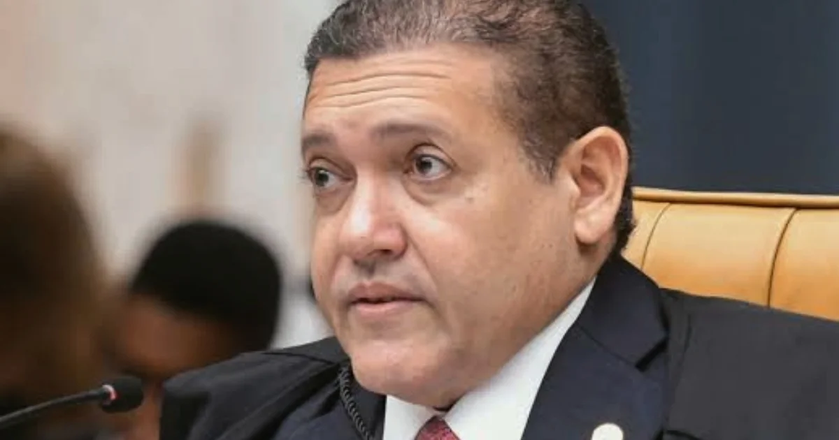 Nunes Marques determina 48 horas para Lula
