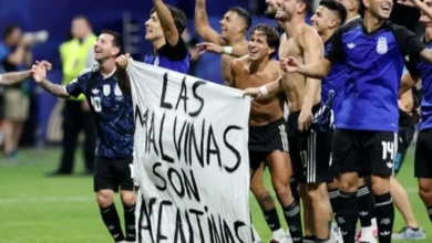 Reino Unido pede investigação da FIFA após gesto de jogadores da Argentina
