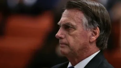Sem esperar a PGR, Moraes determina busca na casa de Bolsonaro