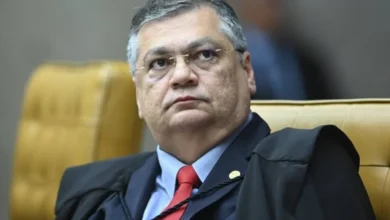 STF toma decisão e Dino manda bloquear 6,1 milhões em bens de Cunha