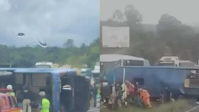 Vídeo mostra passageiros após ônibus tombar na BR-040 (MG)