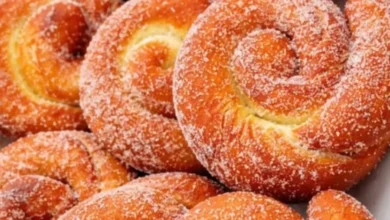 A receita perfeita para o café da tarde: essa massa doce frita é simples, econômica e fica pronta para desaparecer da mesa
