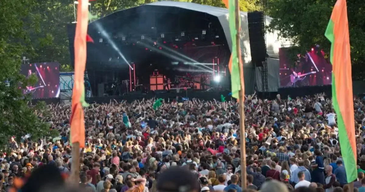 Adolescente de 17 anos morre após passar mal durante festival de música