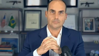 Apartamento que pertenceu a Eduardo Bolsonaro vai a leilão após retomada pela Caixa