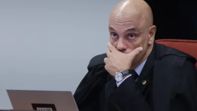 Após revés no STF, Moraes tira casos do 8 de Janeiro da pauta