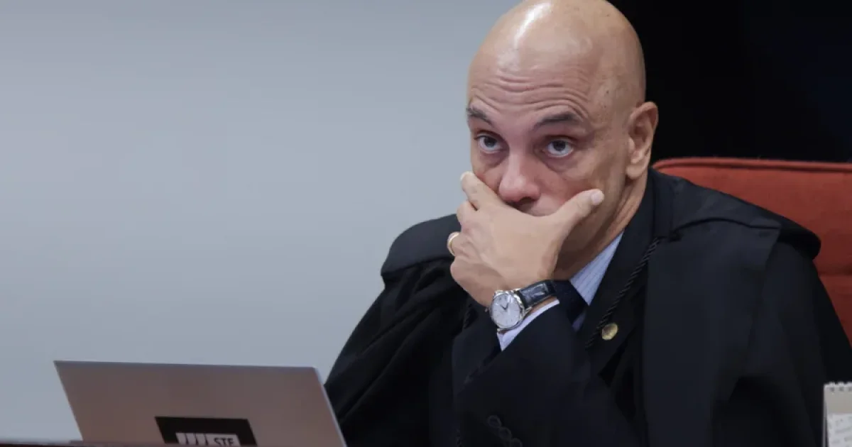 Após revés no STF, Moraes tira casos do 8 de Janeiro da pauta