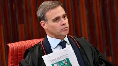 Após vídeo polêmico, Mendonça toma decisão sobre Flávio