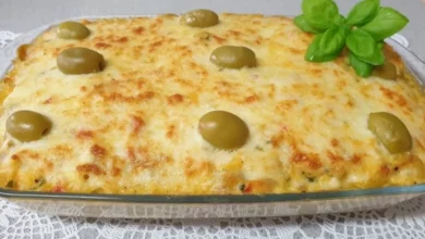 Bacalhau + batatas + creme + muçarela: coloque tudo no forno e prepare um almoço de família de dar água na boca!