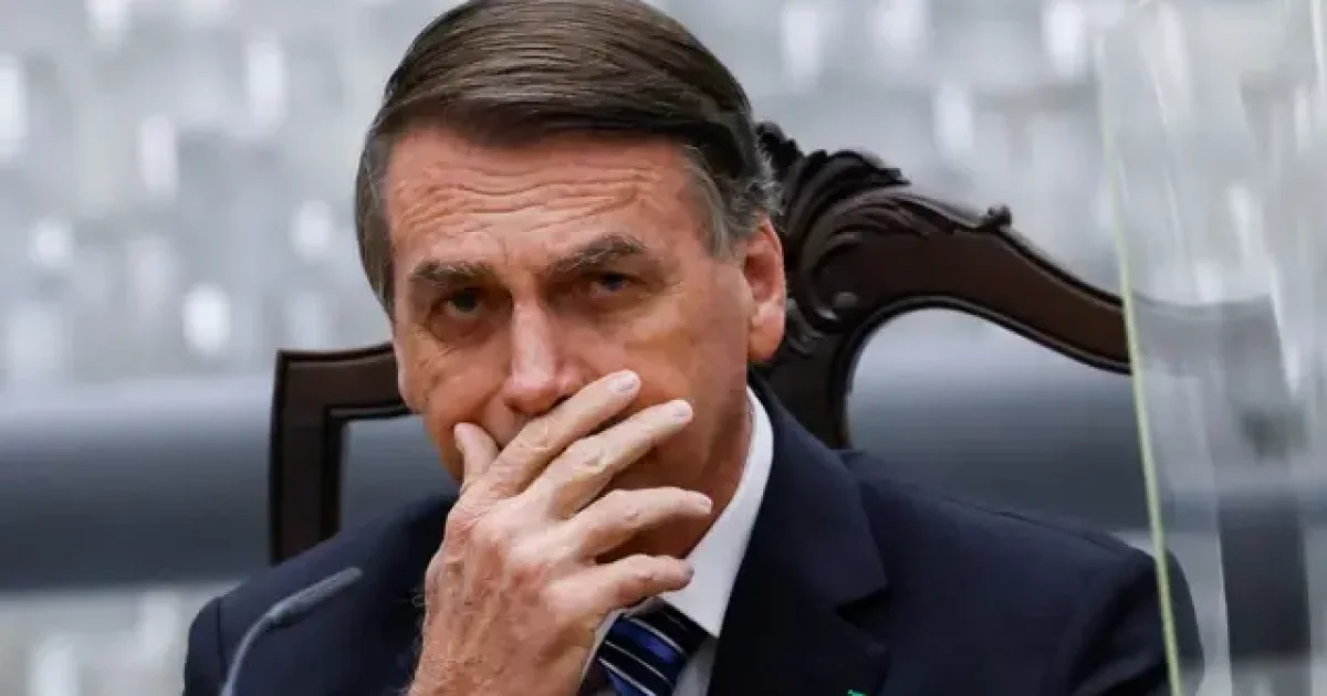 Bolsonaro ganha autorização para deixar prisão domiciliar, mas Moraes impõe condição
