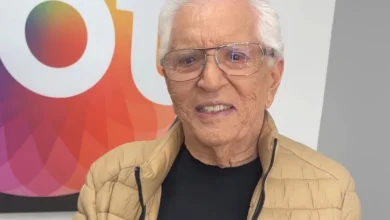 Carlos Alberto de Nóbrega recebe notícia preocupante; caso é confirmado