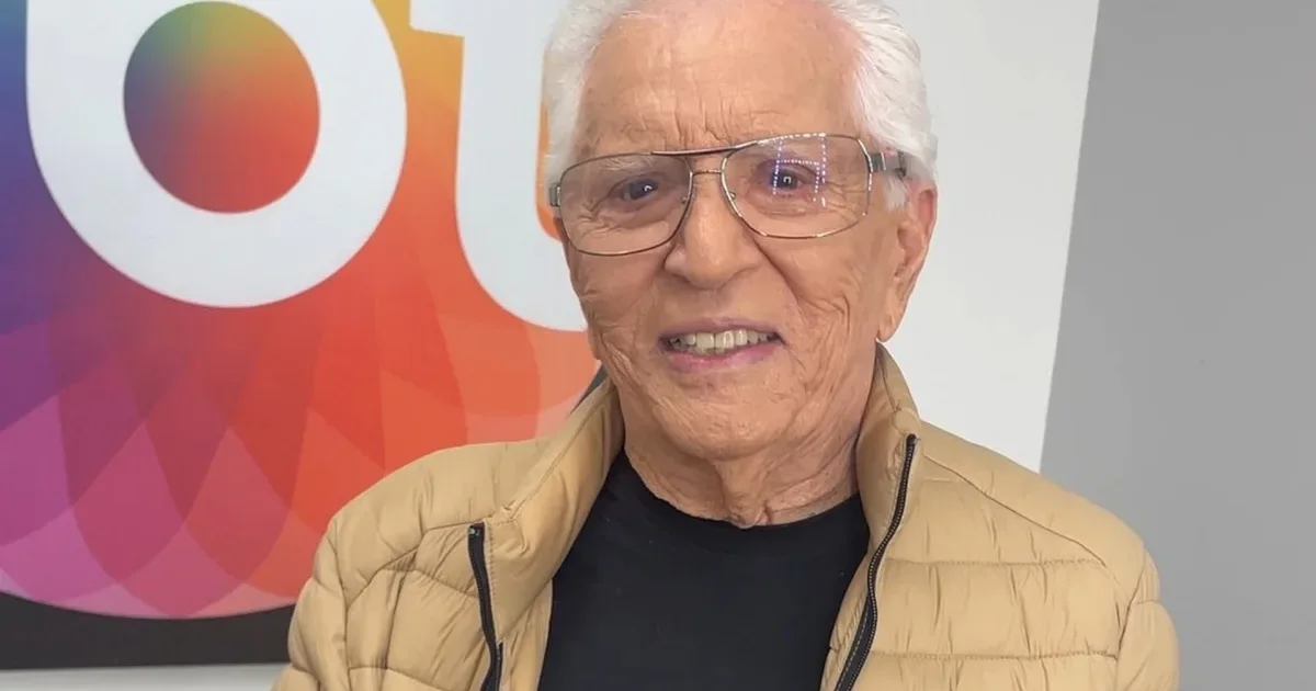Carlos Alberto de Nóbrega recebe notícia preocupante; caso é confirmado