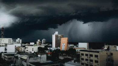 Ciclone e frente fria colocam 8 estados sob alerta do Inmet nas próximas 15 horas
