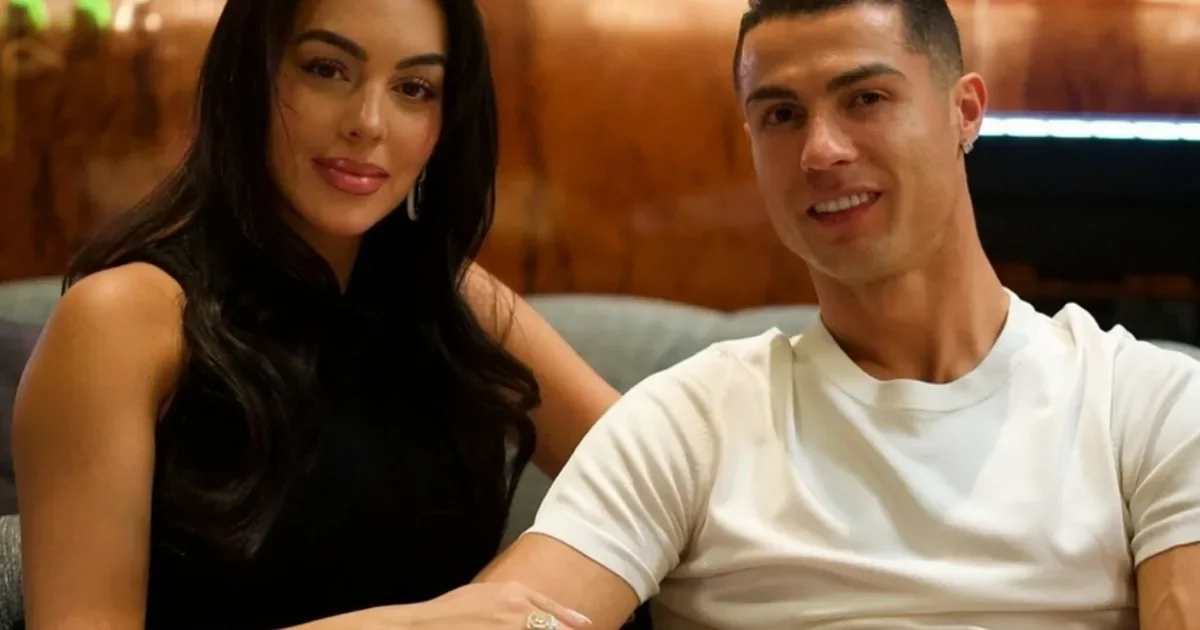 Cristiano Ronaldo quebra o silêncio e sai em defesa de Georgina