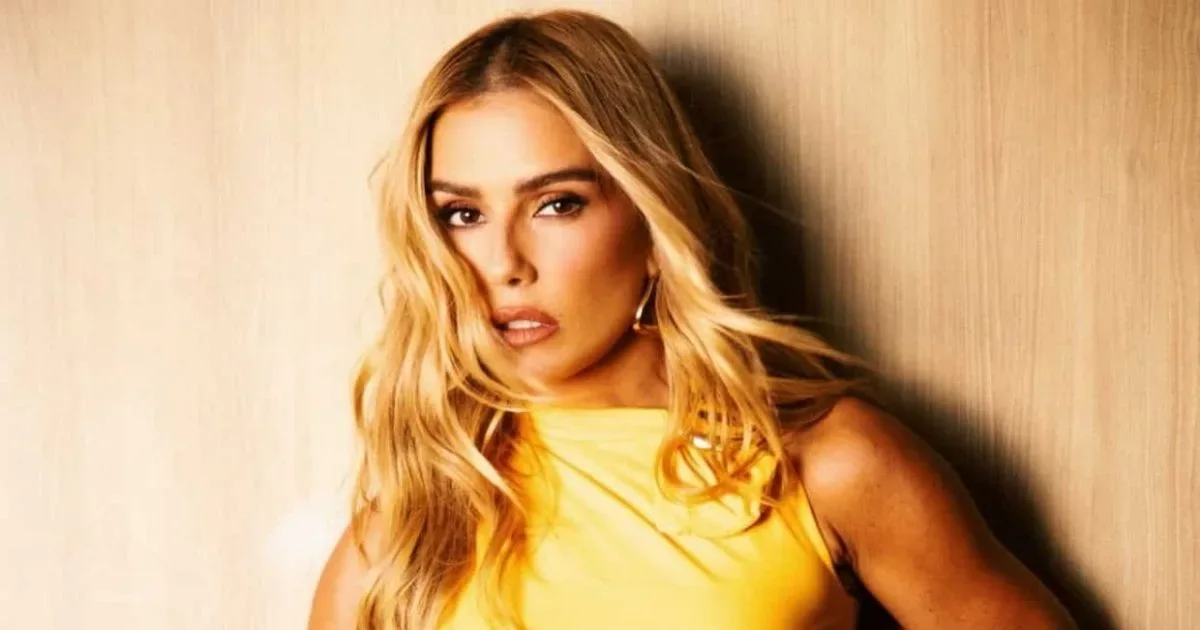 Deborah Secco é processada por vizinho de 96 anos que pede uma bolada