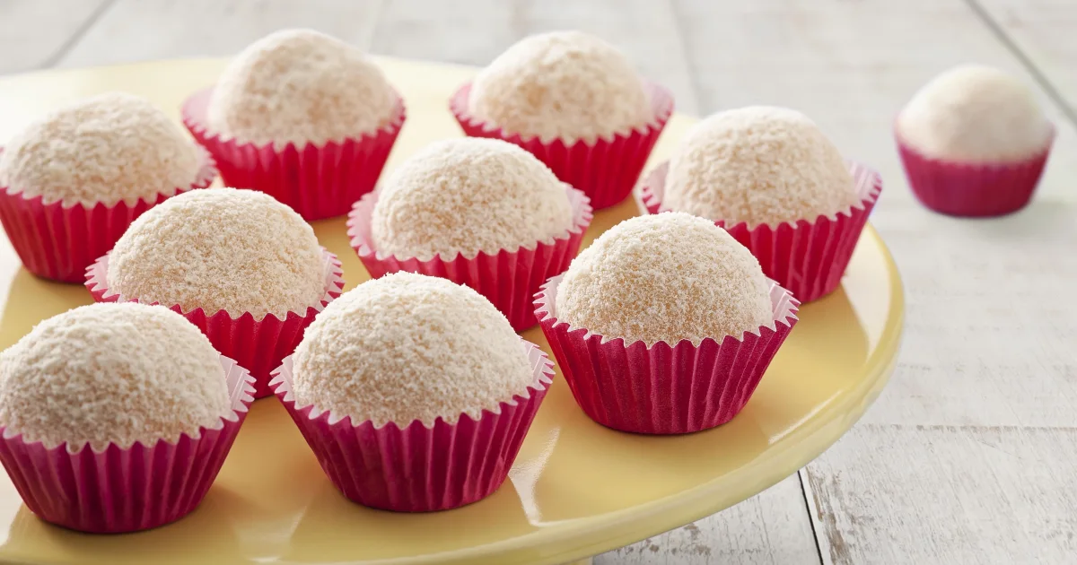 Docinho de leite em pó: receita simples conquista espaço nas festas e pode ficar pronta em poucos minutos
