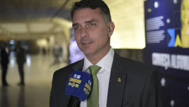 Entrevista de Flávio Bolsonaro gera grande repercussão