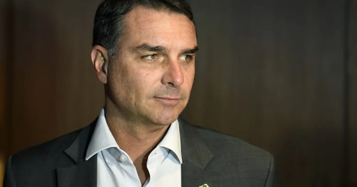 Flávio bate o martelo sobre prazo