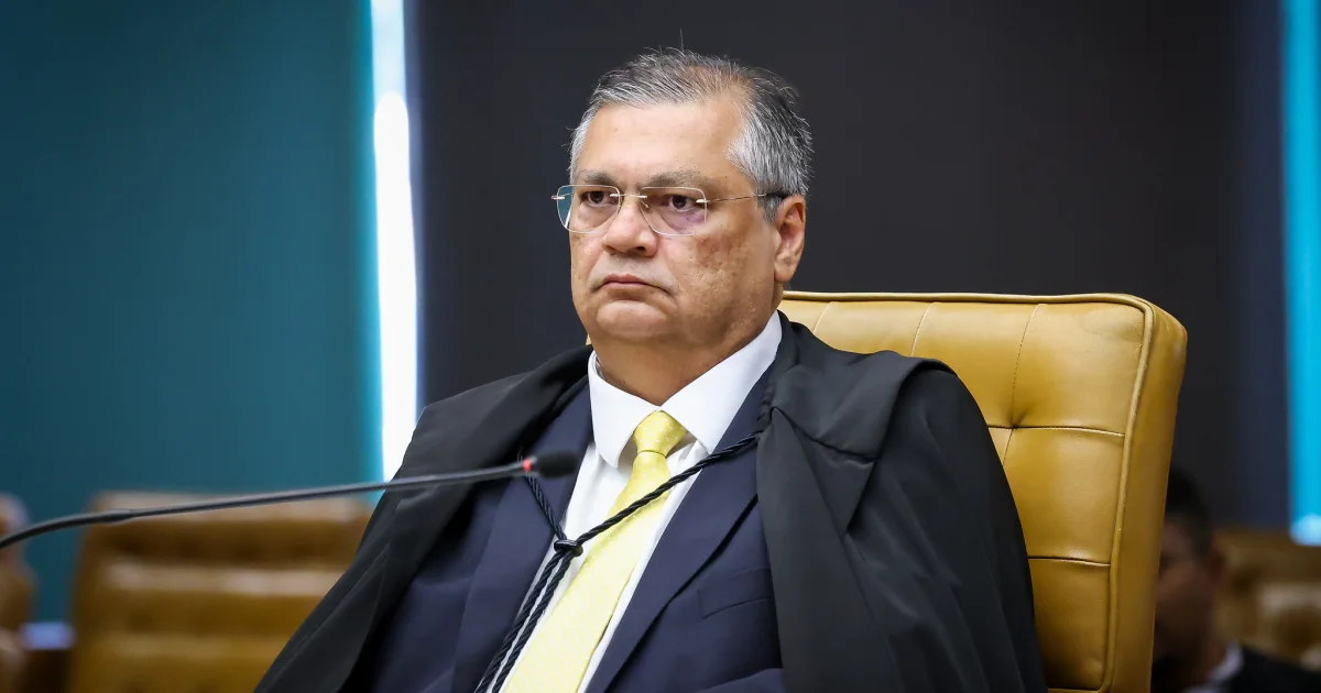 Flávio Dino toma decisão sobre filme de Dark Horse