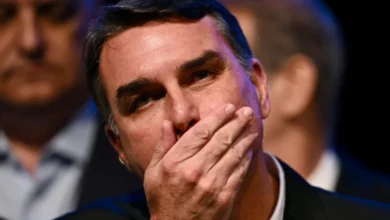 Flávio pede correção de filiação ao TSE e campanha deve acionar PF